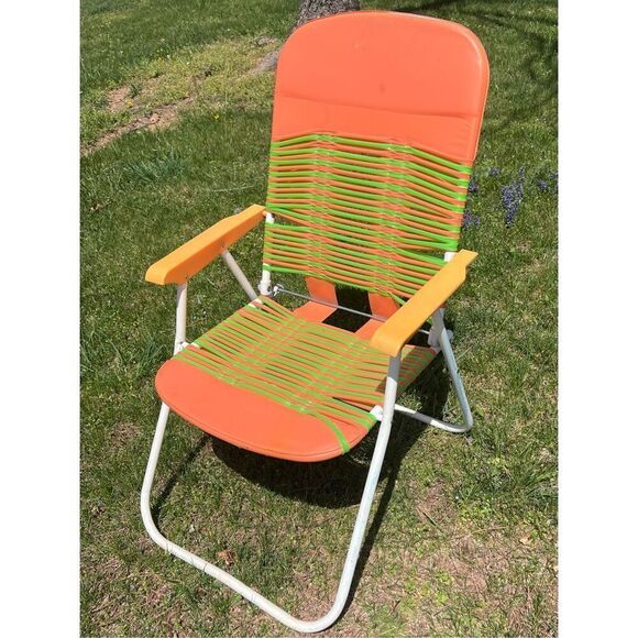 Vintage 1970s Jelly PVC Folding Lawn Chair Mod MCM Retro Lawn Beach Chair - Picture 2 of 11